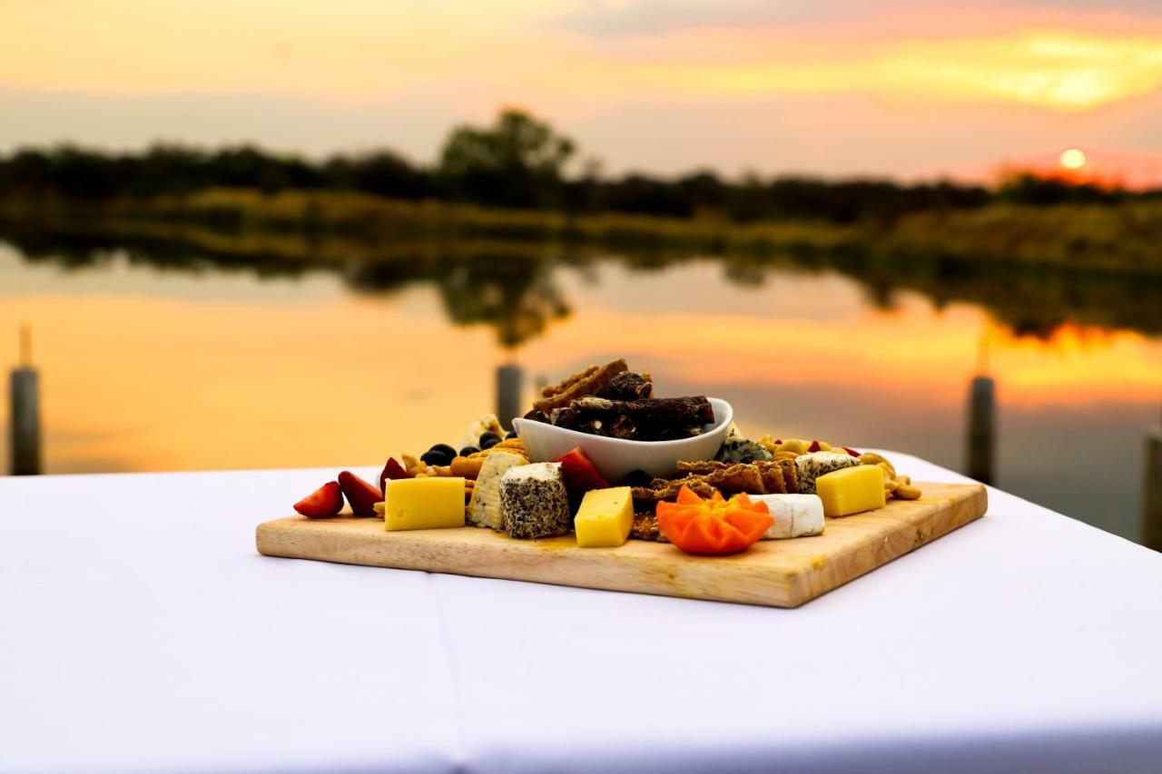 Golden Impalas Bush Resort Хаманскраал Екстериор снимка