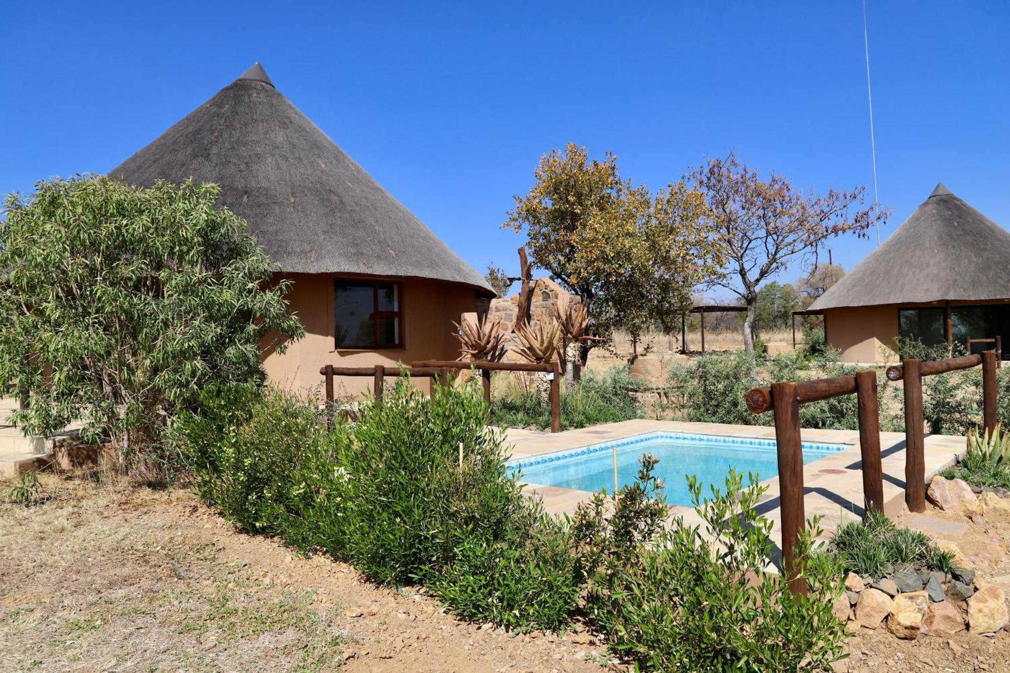 Golden Impalas Bush Resort Хаманскраал Екстериор снимка