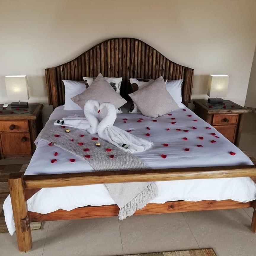 Golden Impalas Bush Resort Хаманскраал Екстериор снимка